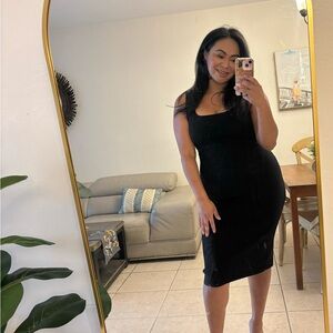 House of Harlow beautiful Black dress size medium